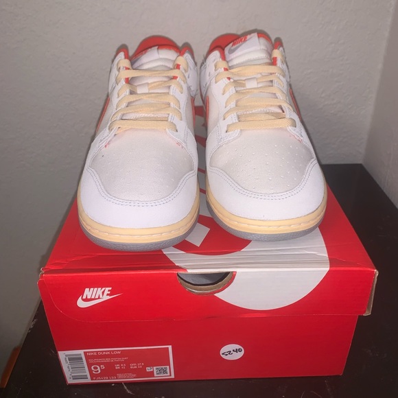 NIKE DUNK LOW ATHLETIC DEPARTMENT PICANTE RED SIZE 9.5M - Picture 3 of 7